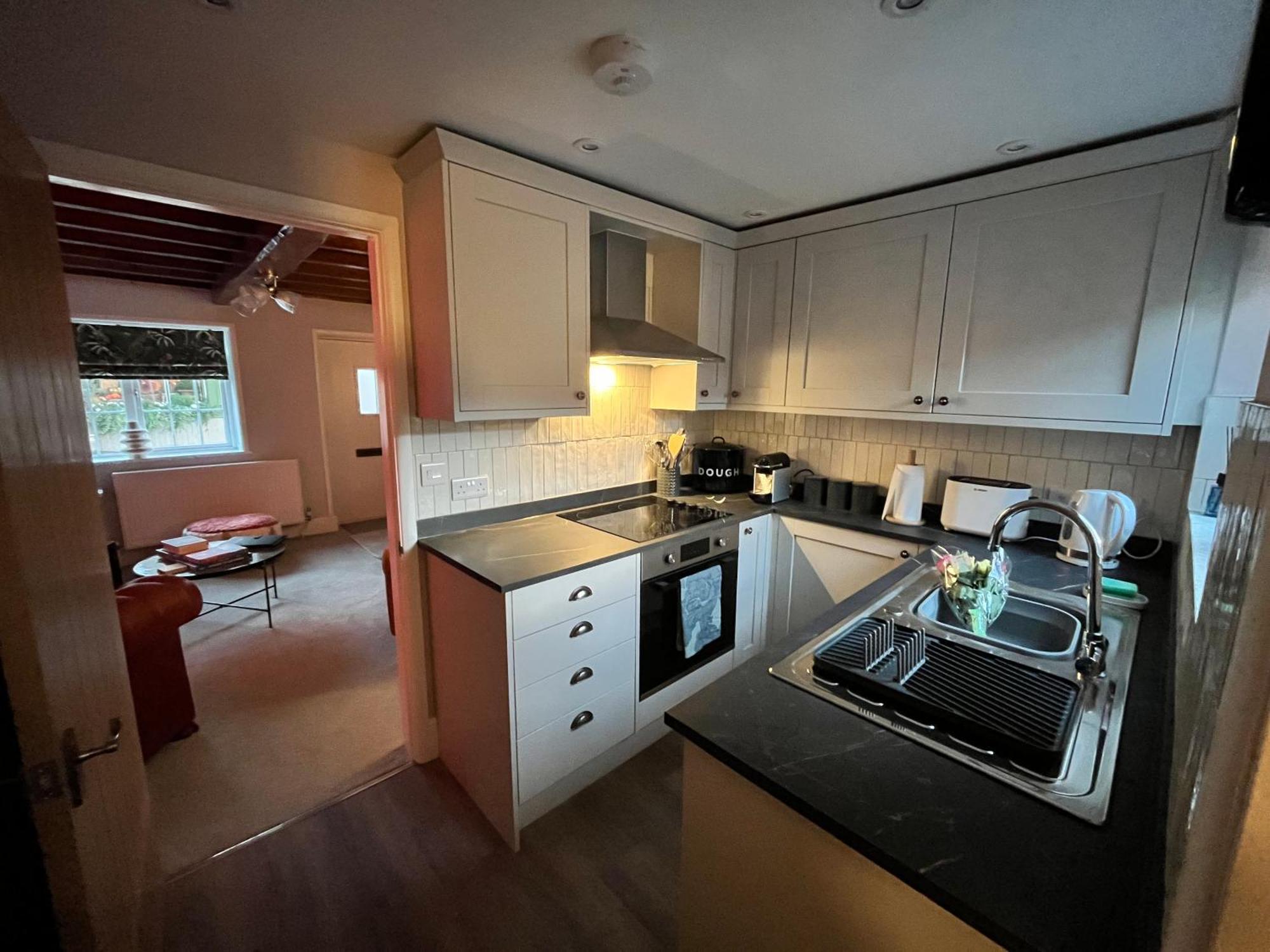 Boutique Style Cosy Cottage Элсмир Экстерьер фото