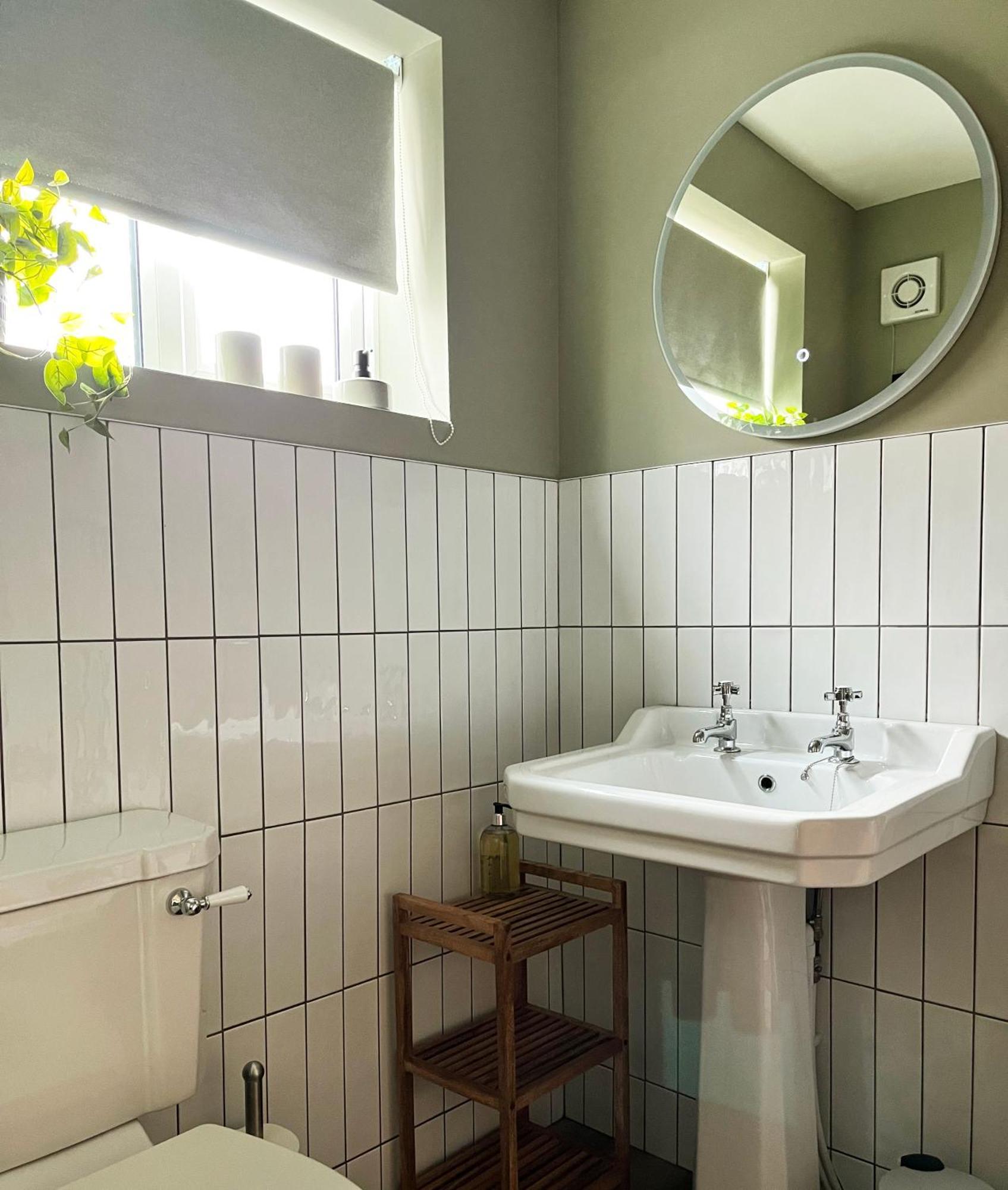 Boutique Style Cosy Cottage Элсмир Экстерьер фото