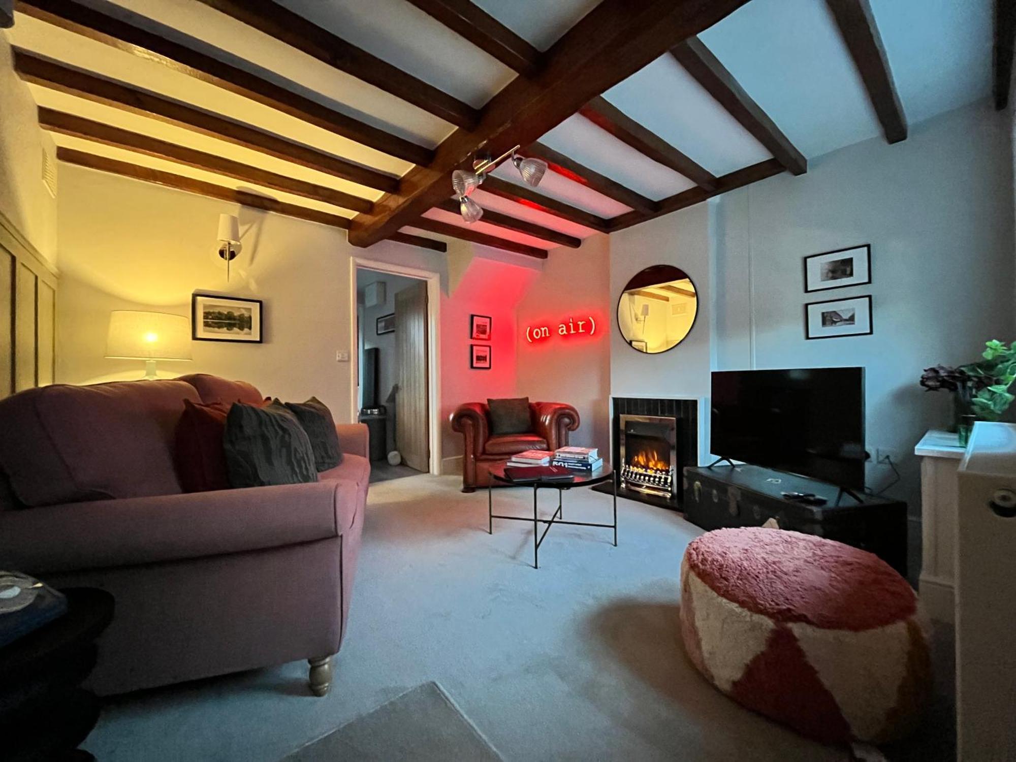 Boutique Style Cosy Cottage Элсмир Экстерьер фото